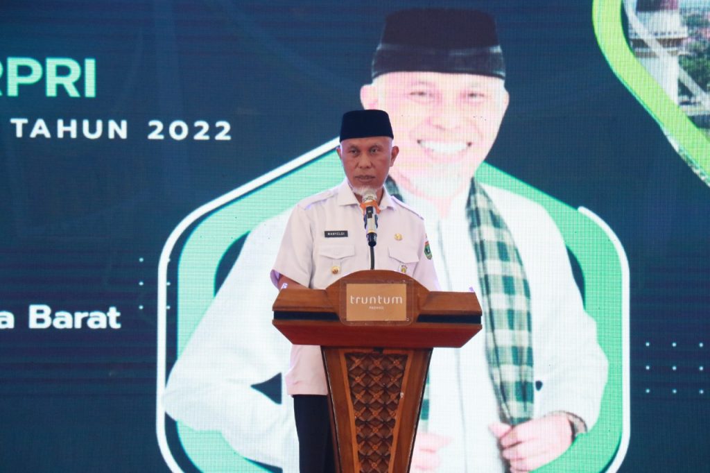 Gubernur Sumbar Bersama  Ketum DPN Korpri Secara Resmi Meluncurkan Musabaqah Tilawatil Qur’an (MTQ) ke-VI